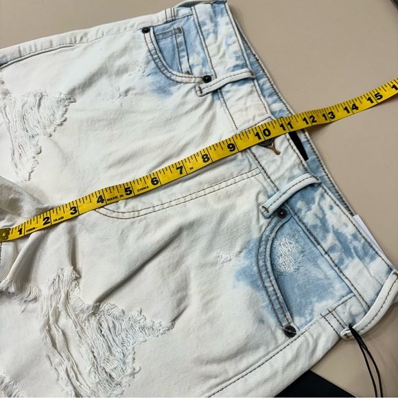 True Religion Women's CAIA High Rise Destroyed Frey Hem Denim Cutoffs Shorts - Picture 10 of 15